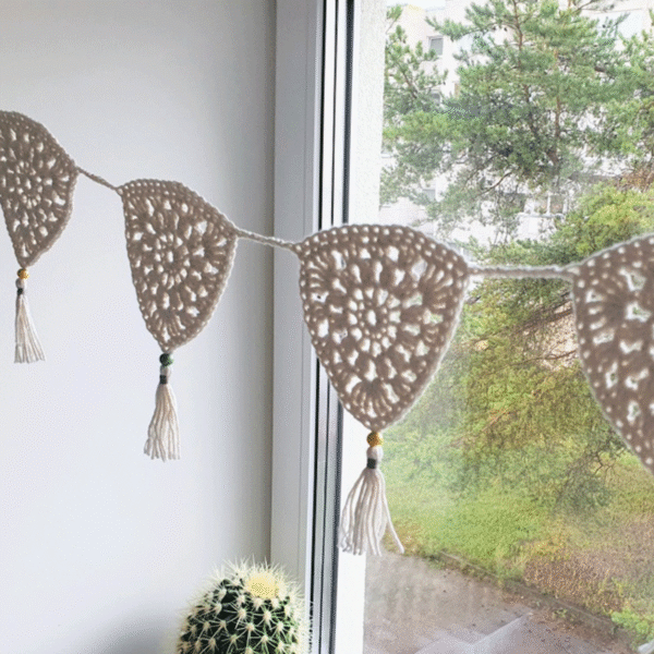 BOHO heegeldatud lipurida
