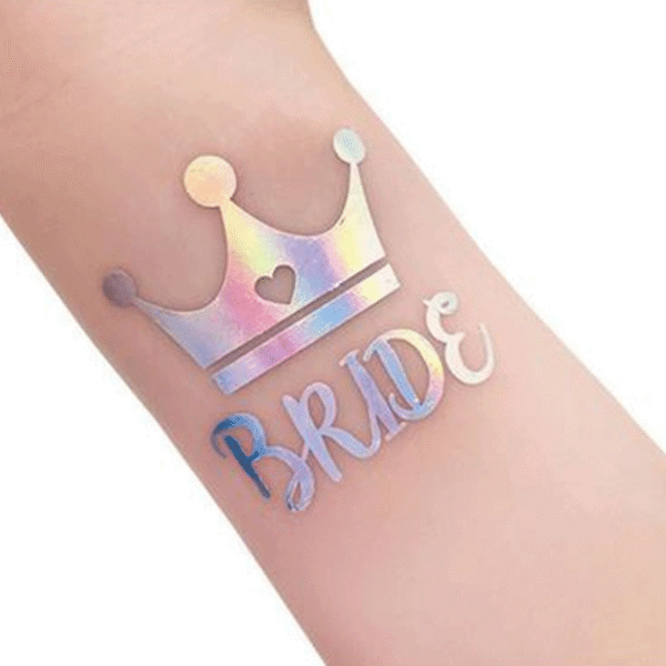 Tattoo kirjaga "Bride"